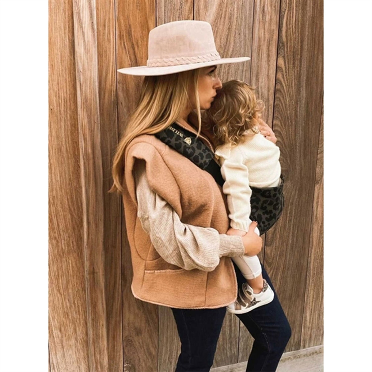 Wildride The Toddler Swing Carrier Grey Leopard