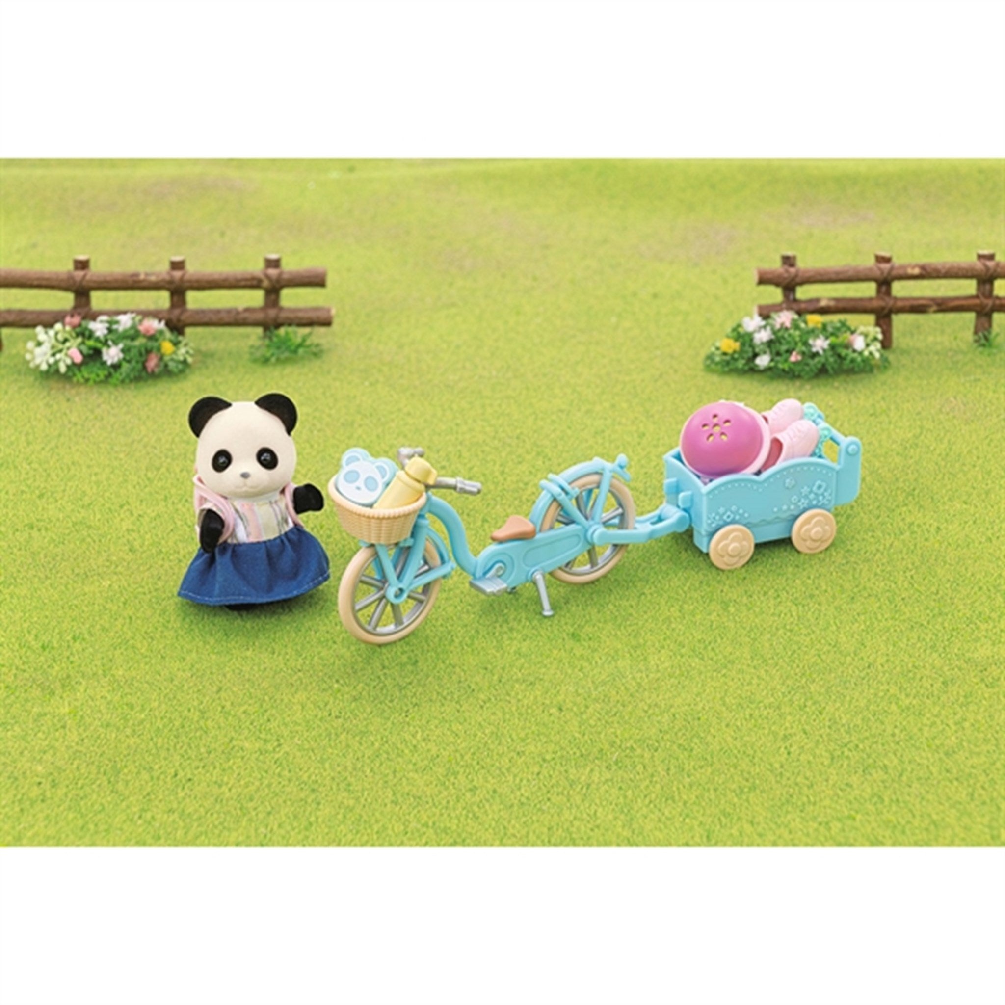 Sylvanian Families® Bike and Roller Skates Set With Figure 2