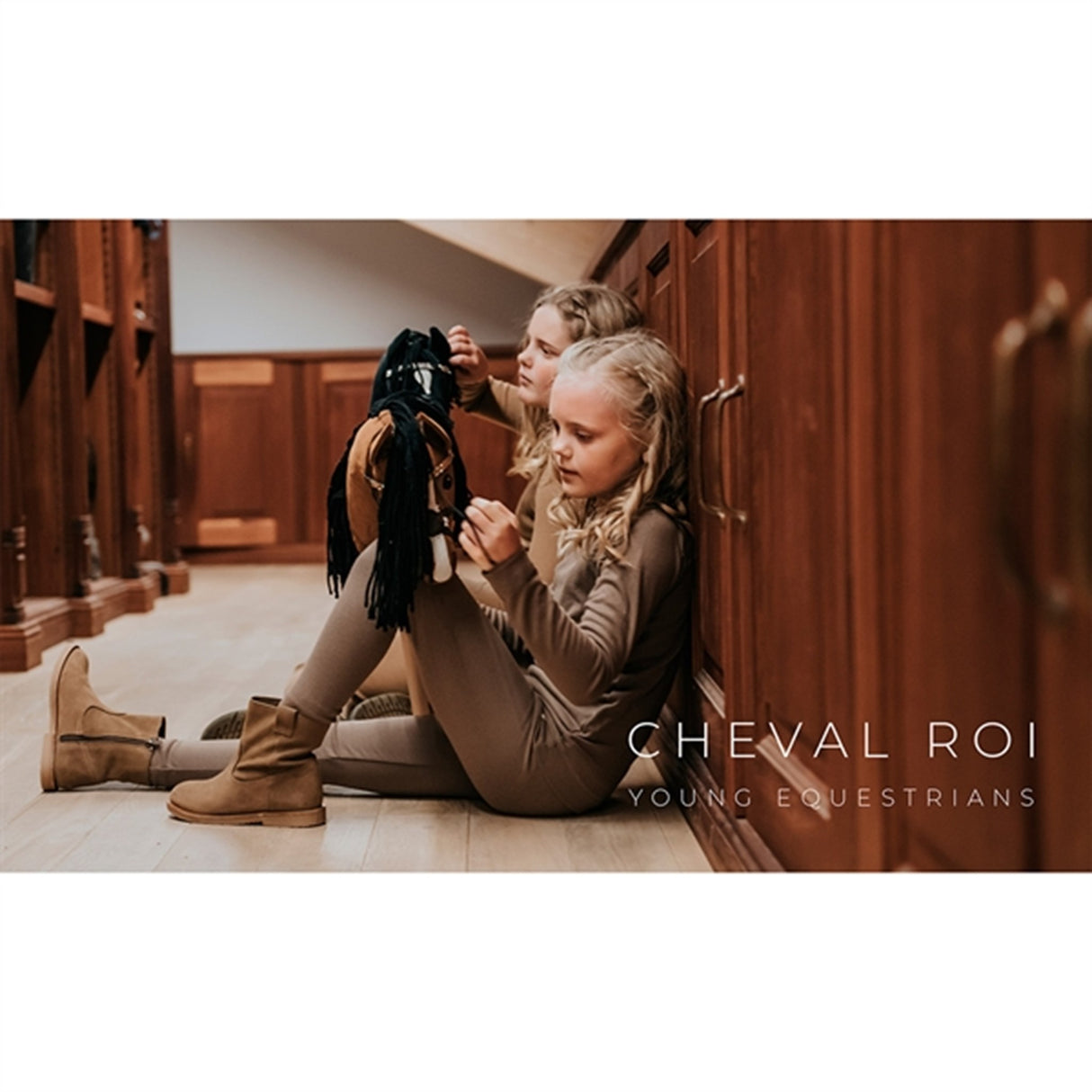 Cheval Roi Hobby Horse Charlie 5