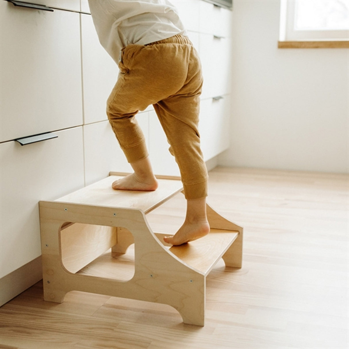 Duck Woodworks Step Stool Natural