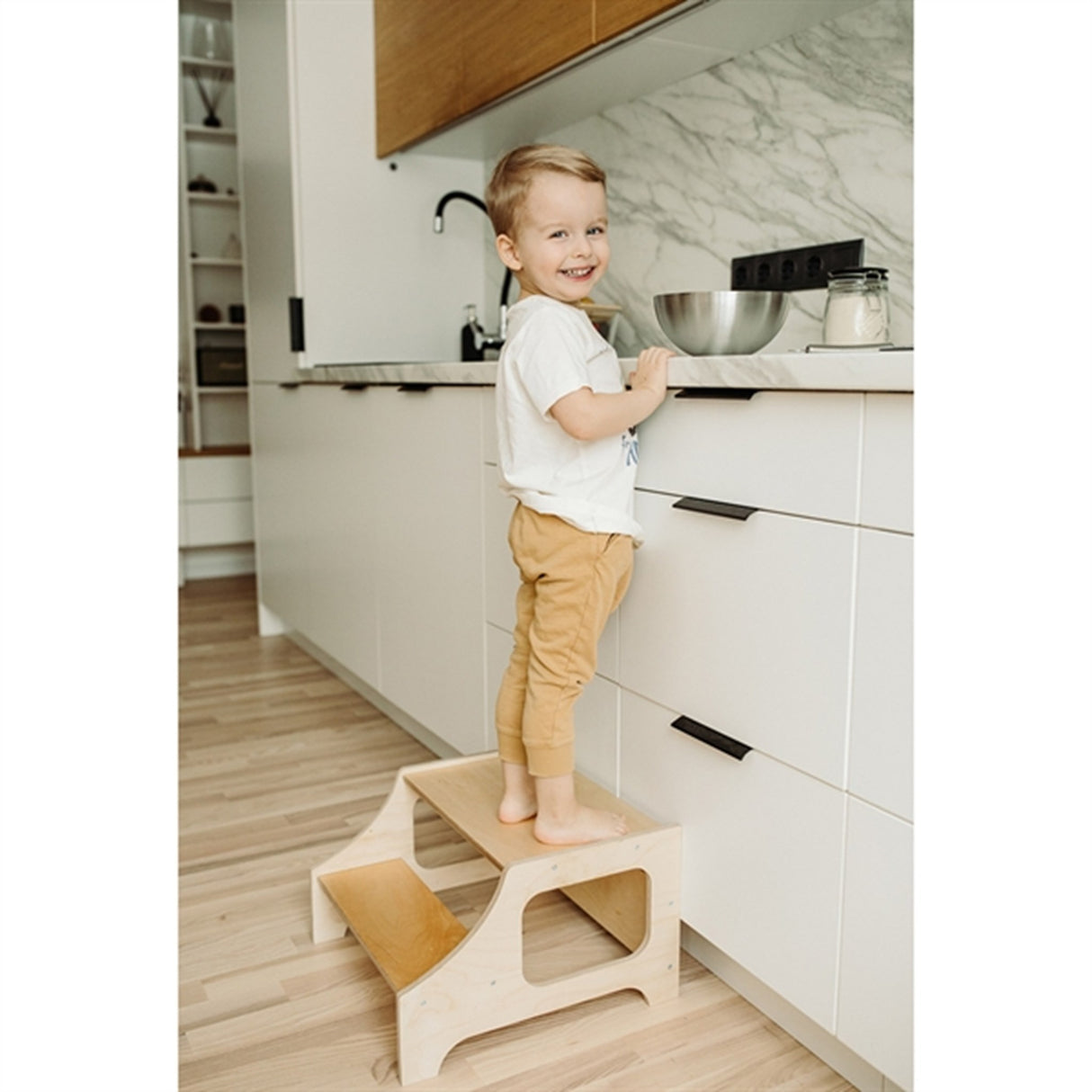 Duck Woodworks Step Stool Natural