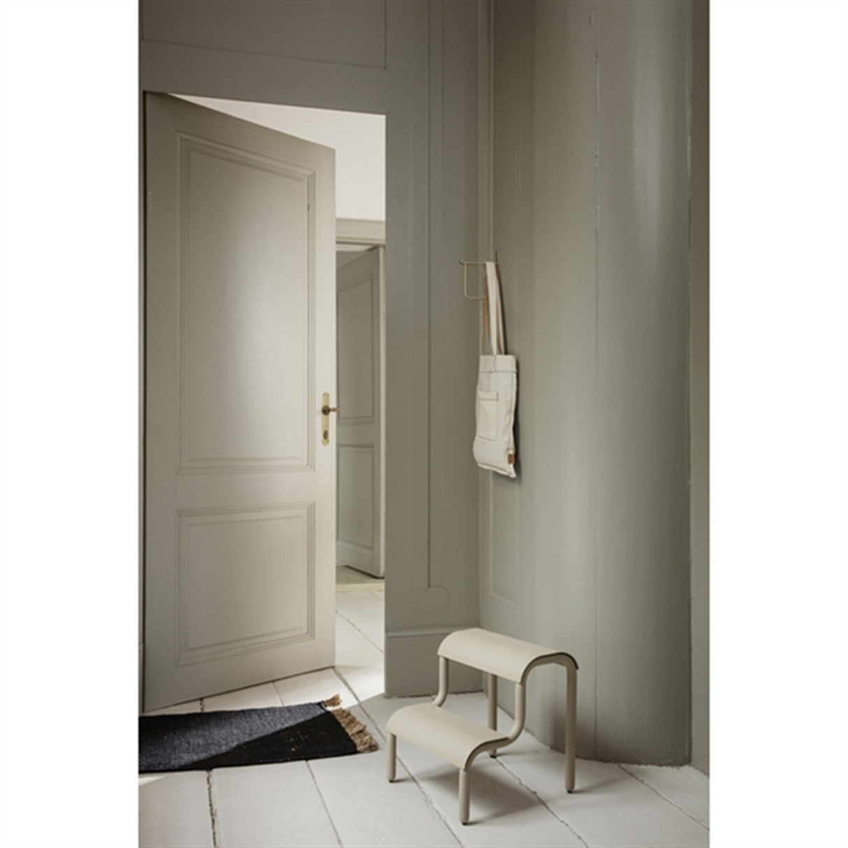 Ferm Living Up Step Stool Cashmere