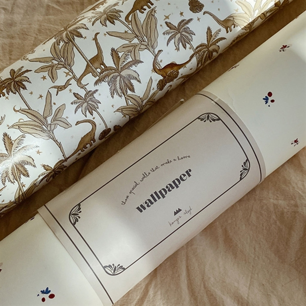 Konges Sløjd Wallpaper Bloom Red/Blue