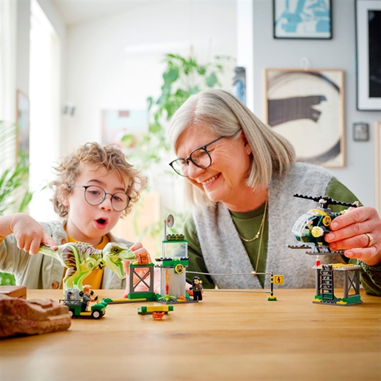 LEGO® Jurassic World™ T. rex Dinosaur Breakout