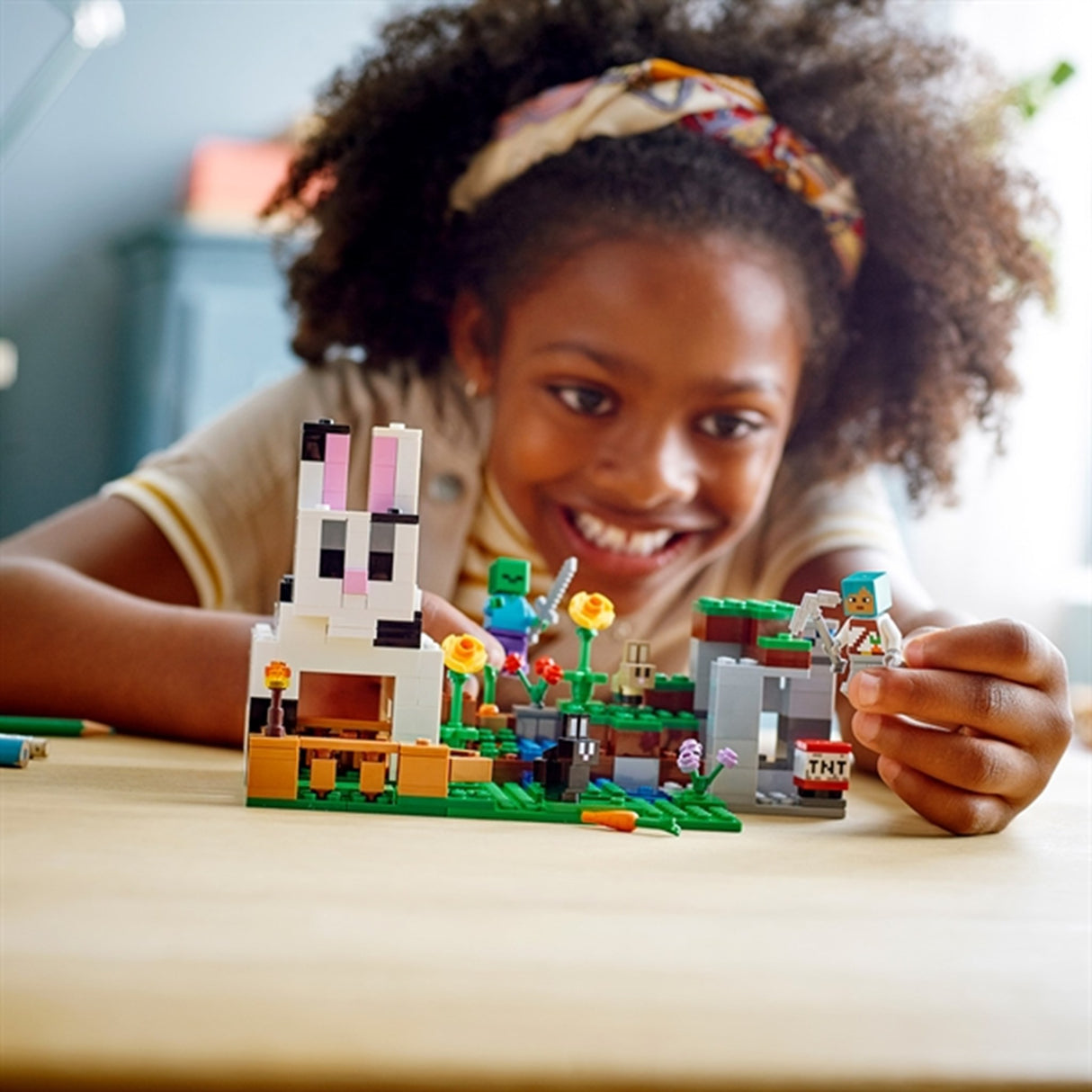 LEGO® Minecraft® The Rabbit Ranch 3