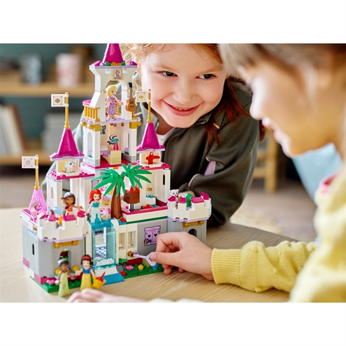 LEGO® Disney™ Ultimate Adventure Castle 2