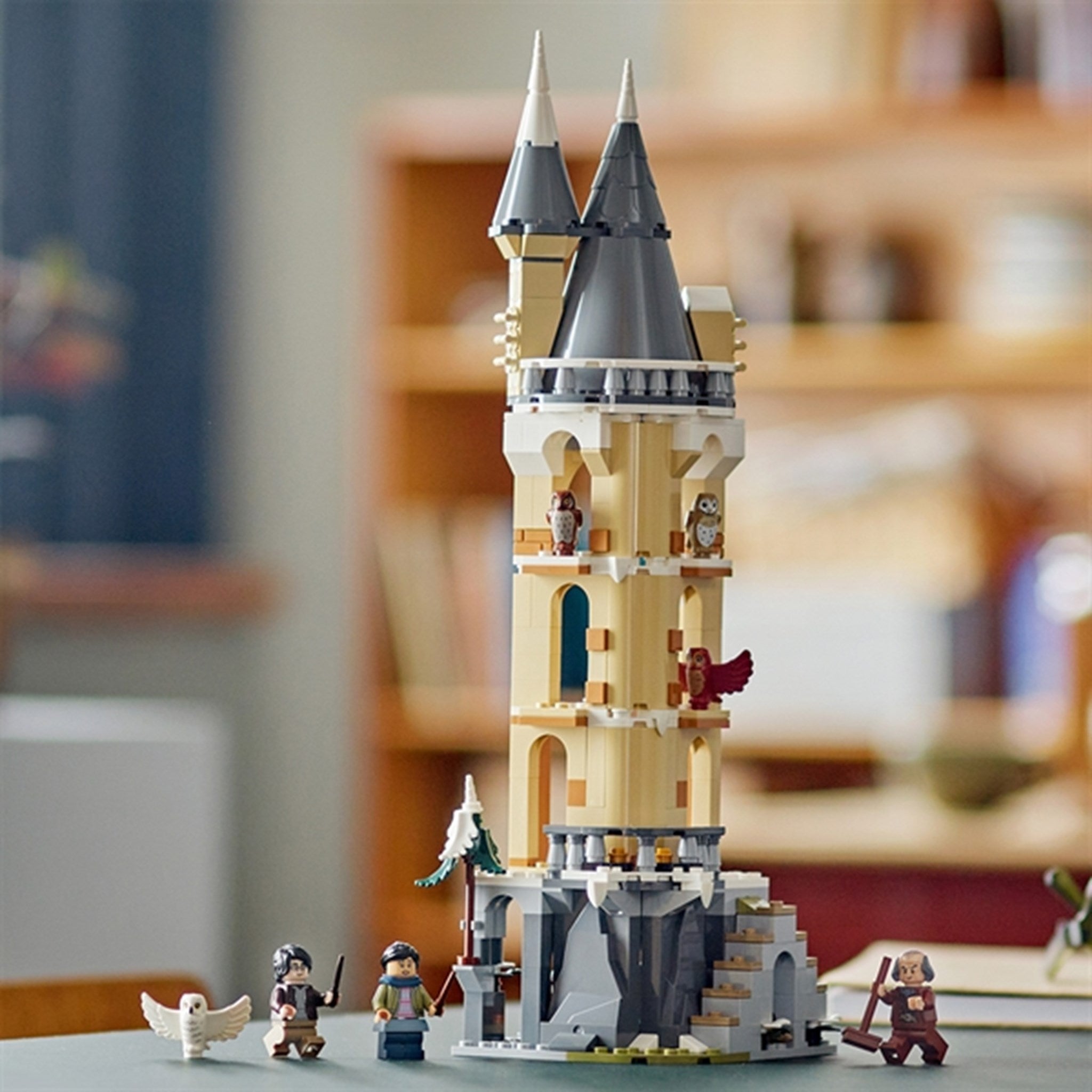 LEGO® Harry Potter™ Hogwarts™ Castle Owlery 5