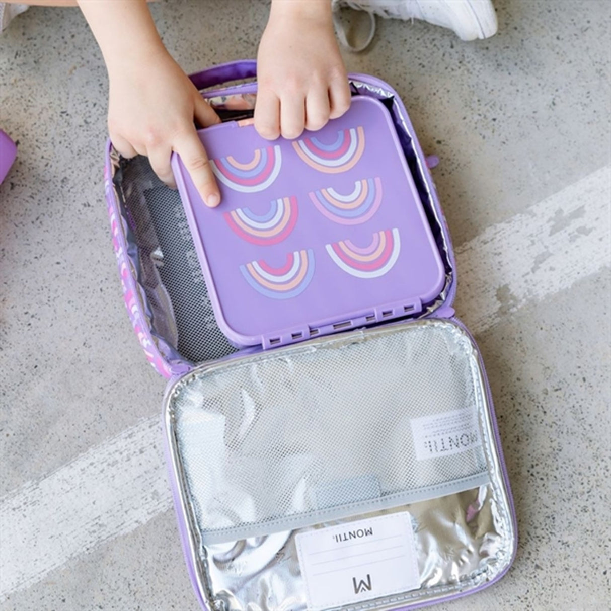 MontiiCo Montii Cooling Bag Str. M - Rainbow Roller