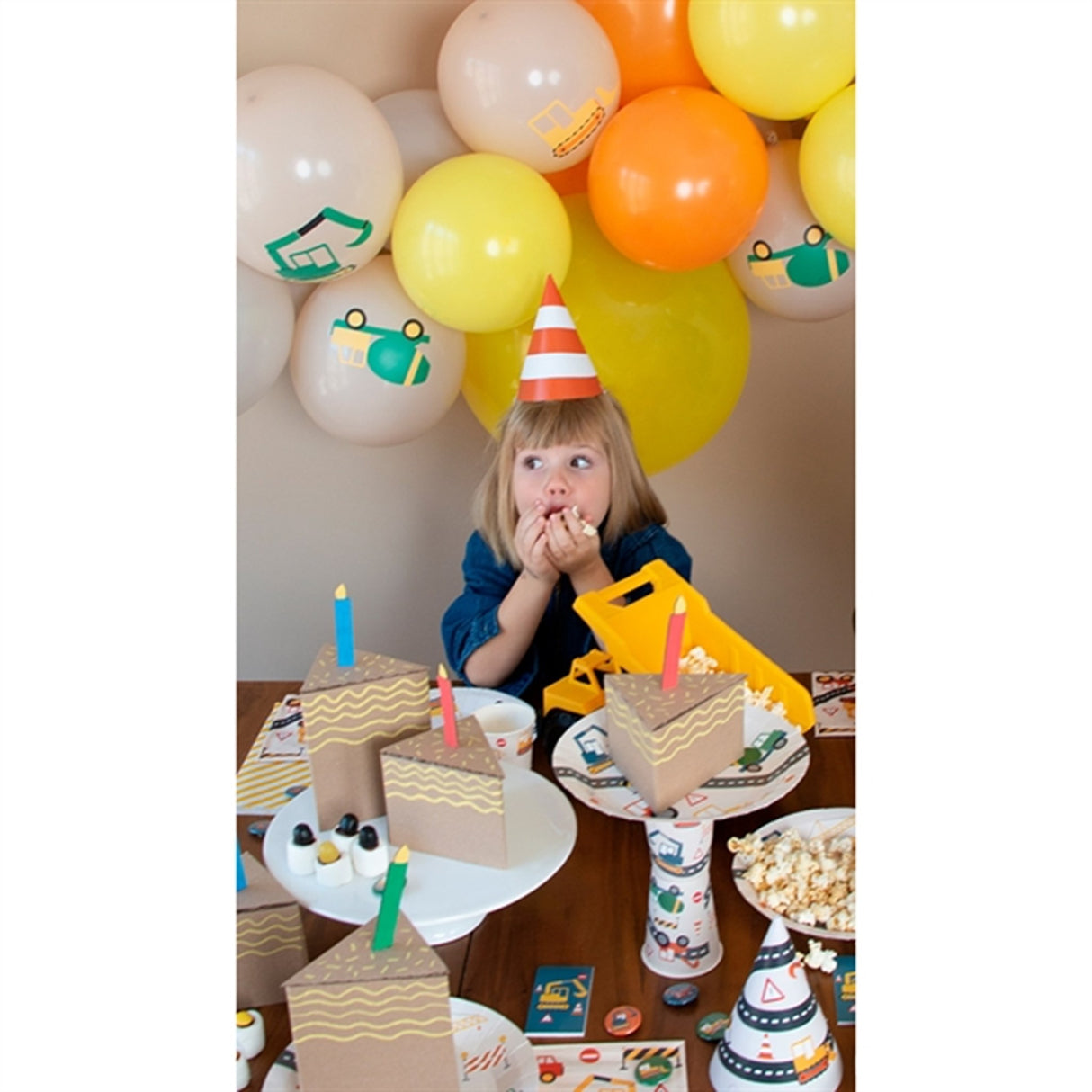 My Little Day Construction Party Hats 8 pcs