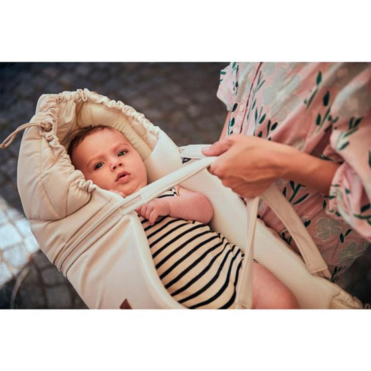 Najell Sleep Carrier Lift Sandy Beige