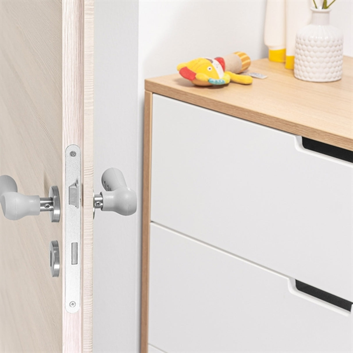 REER Handle Protector