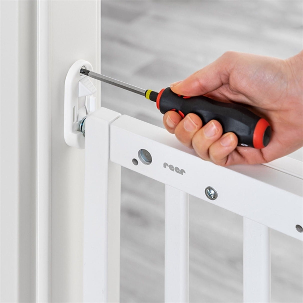 REER Safety Grid Wall-mounted