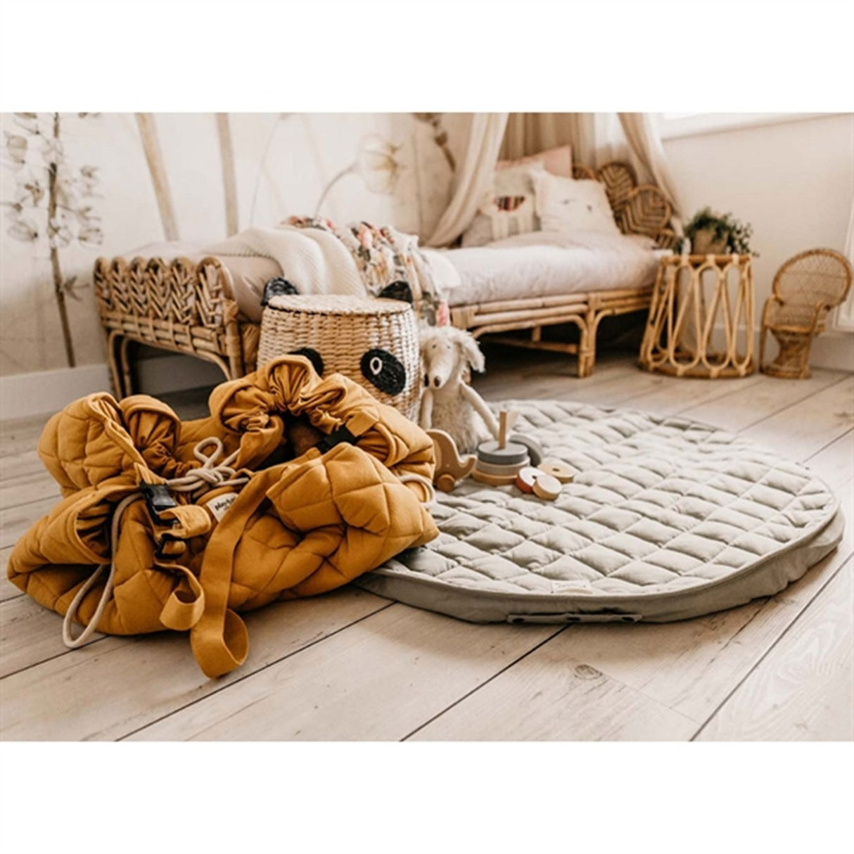 Play&Go 2-in-1 Play Mat Soft Organic Meadow Green