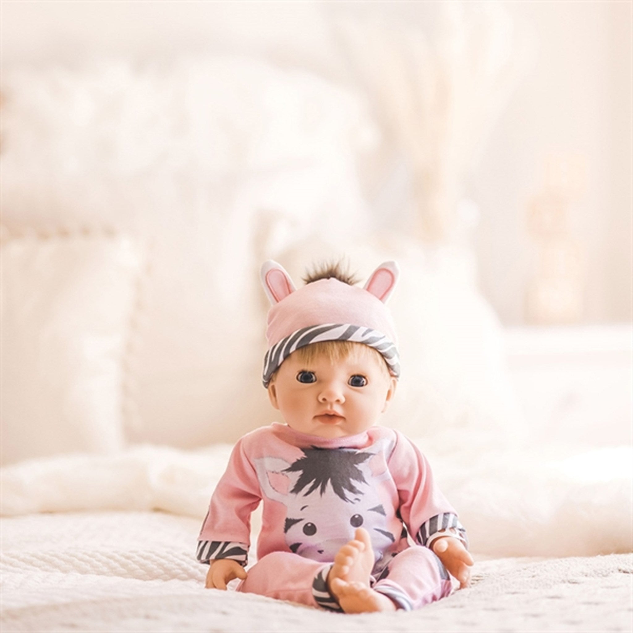 Tiny Treasure Blond Haired Doll Zebra Outfit 3