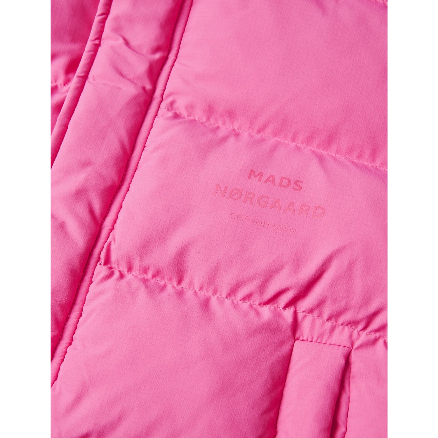 Buy Mads Nørgaard Carmine Rose Recycle L Jojina Jacket | Luksusbaby