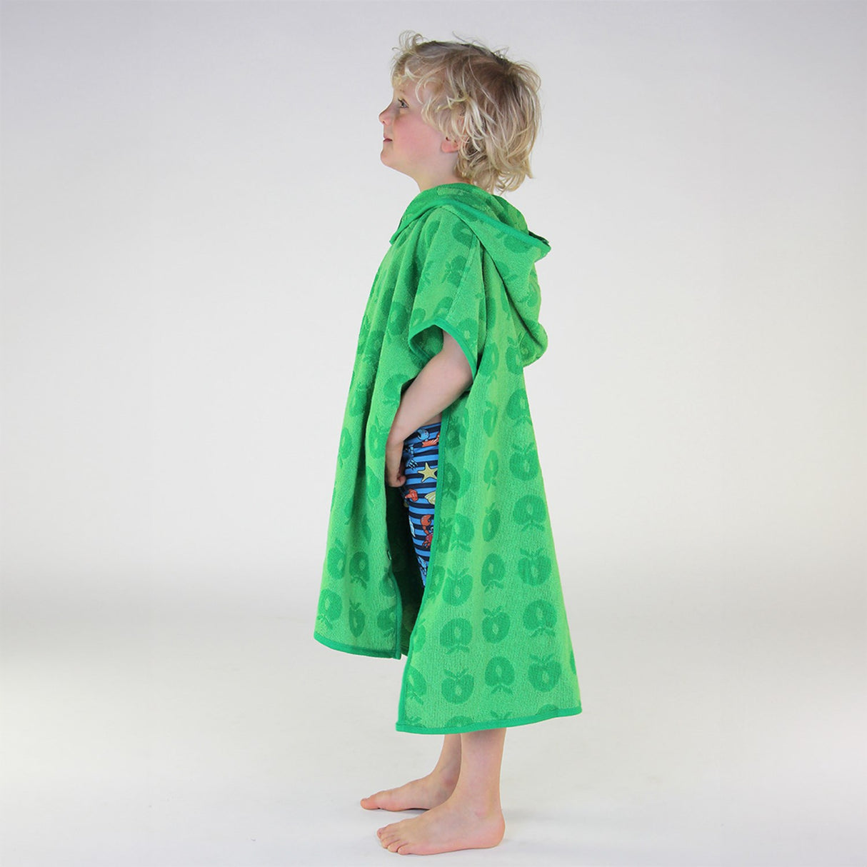 Småfolk Apple Green Badeponcho Til Børn Med Æbler