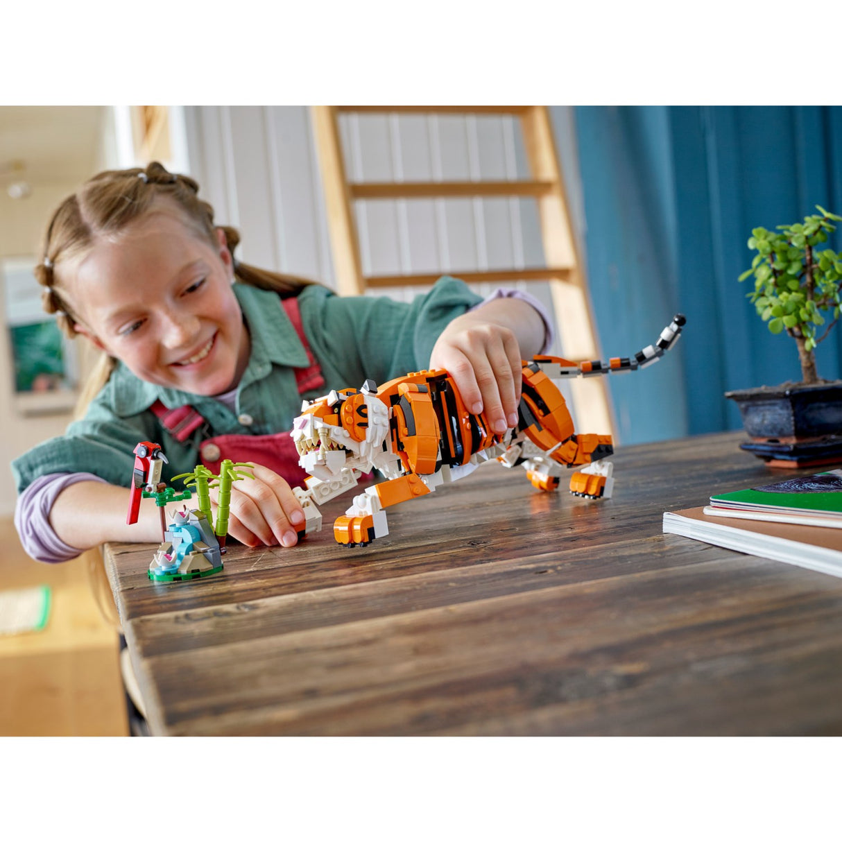 LEGO® Creator Majestic Tiger