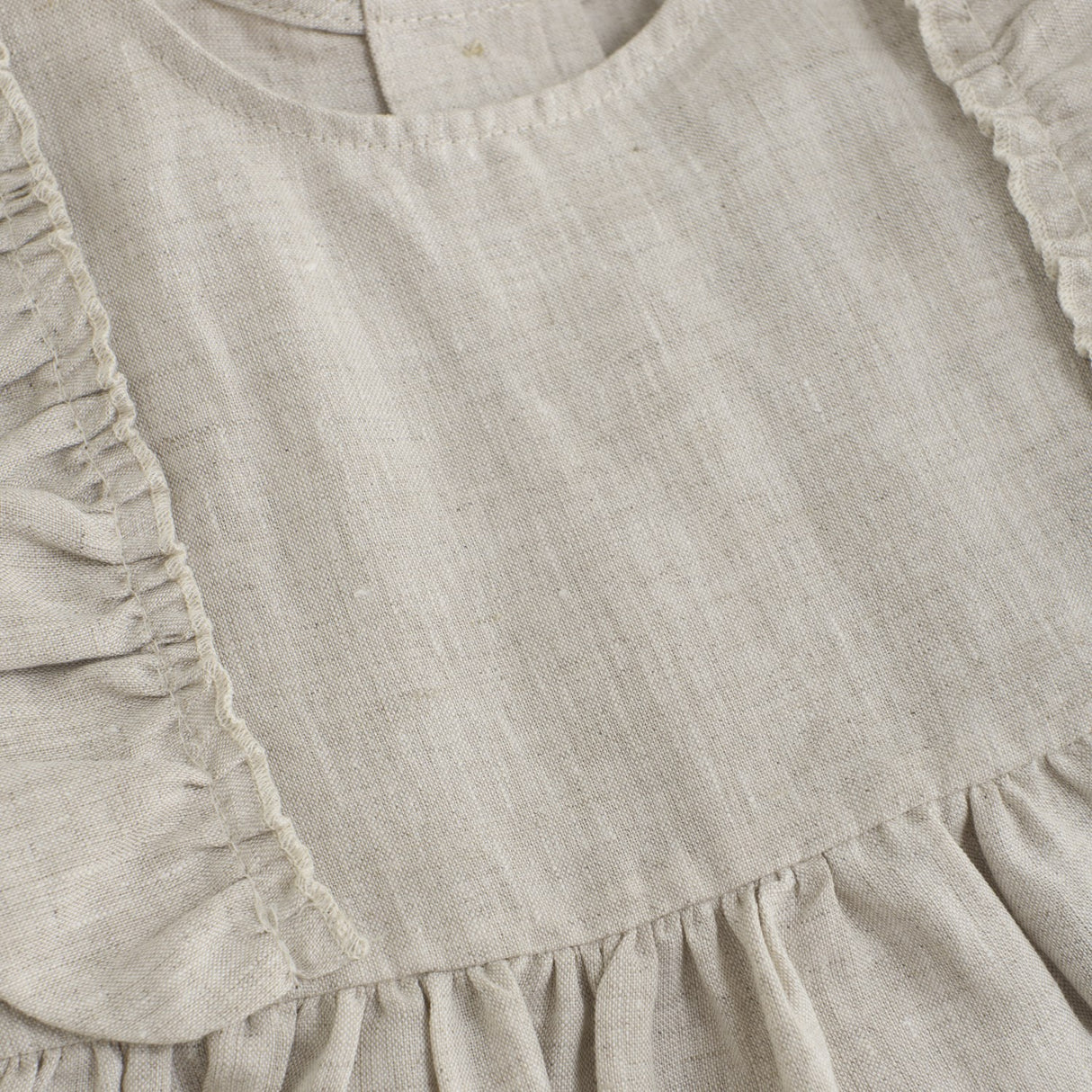 Huttelihut Antique White Dress Linen