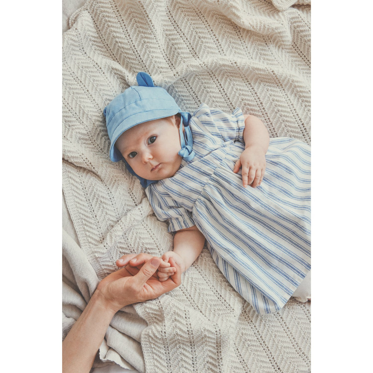 Huttelihut Quiet Harbor Dress Yd Stripe