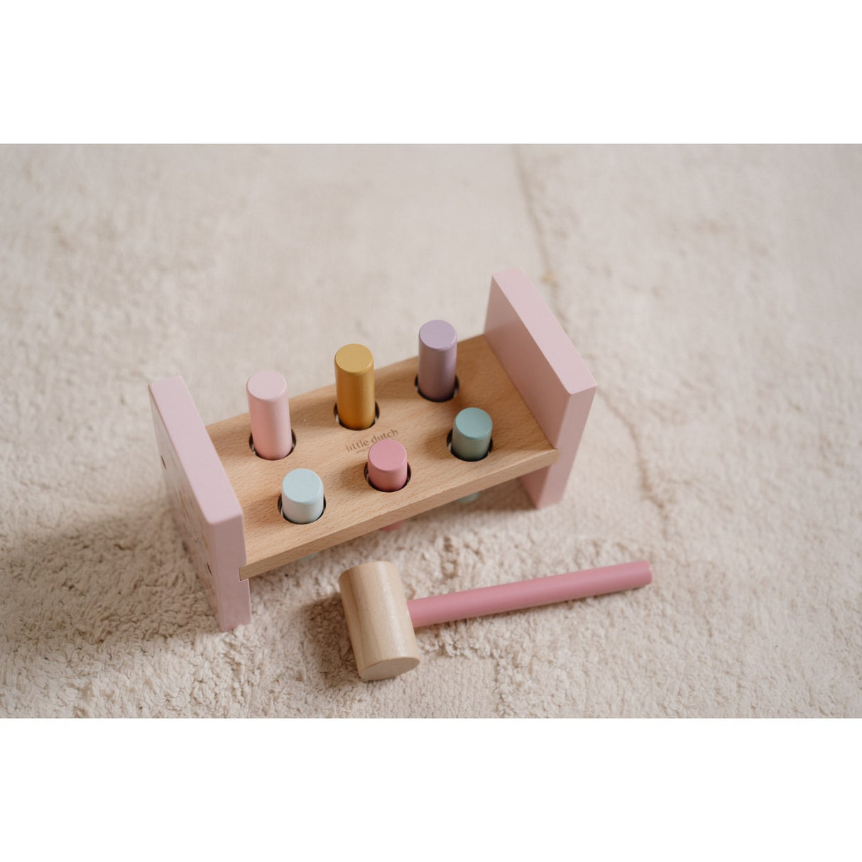 Little Dutch Fairy Garden Pink Pounding Bench