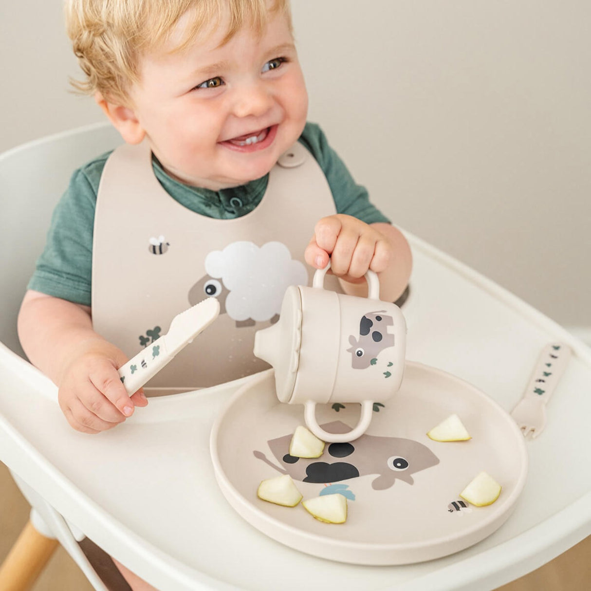 DonebyDeer Sand Foodie spout cup Tiny farm