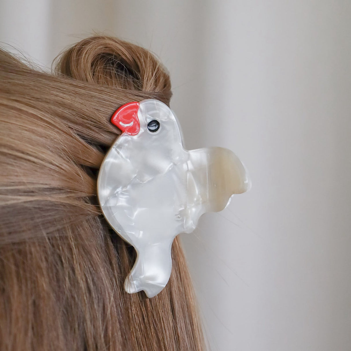 Bow's by Stær Parrot Hair Clip - Off-White