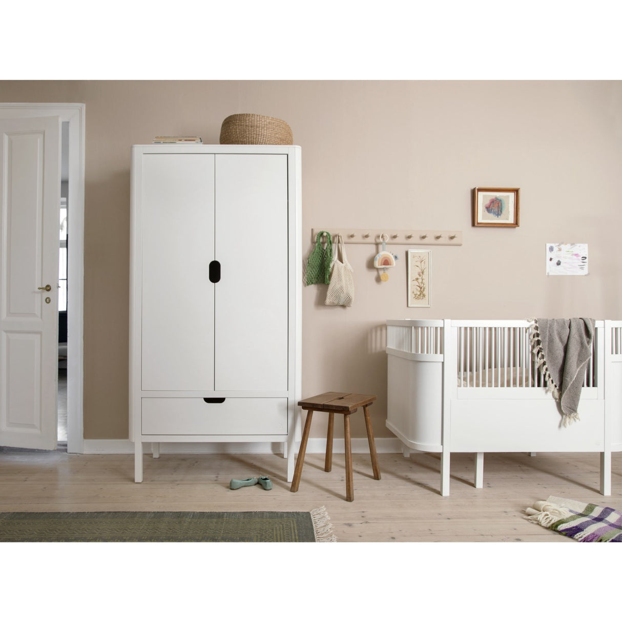 Sebra White Bed Baby & Junior