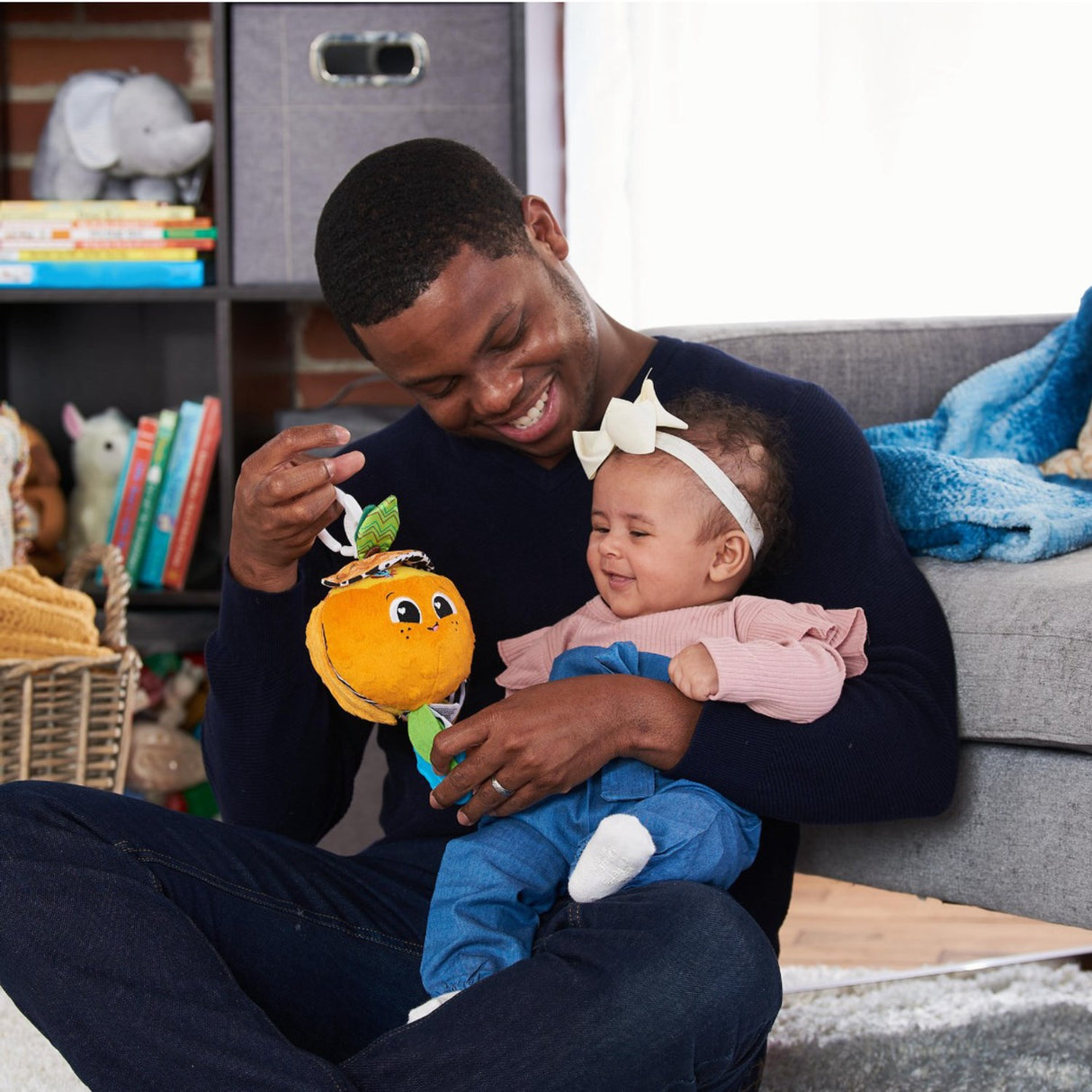 Lamaze Orange Olive Clip & Go