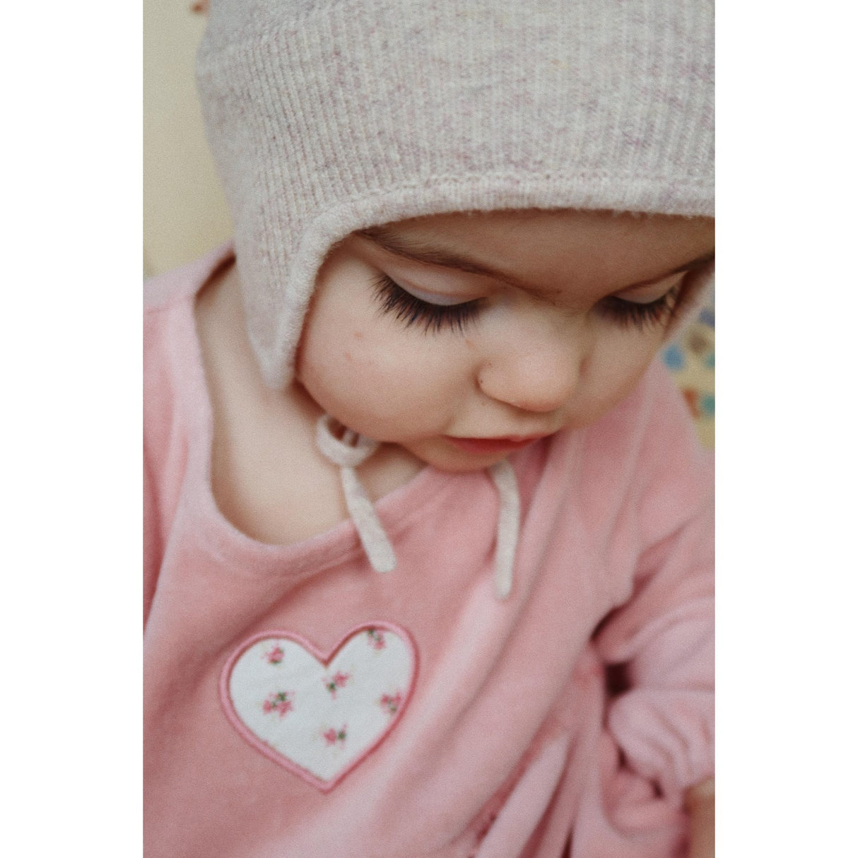 Konges Sløjd Off White Melange Pointelle Mino Knit Helmet