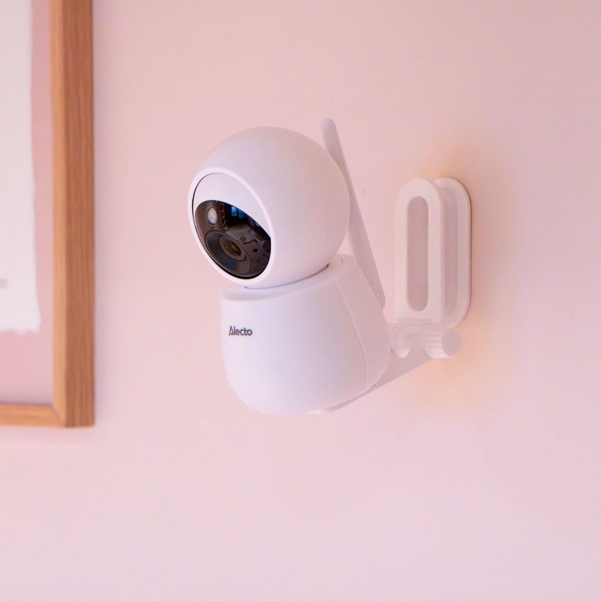 Alecto Video Baby Monitor With 4.3 Inch Color Display