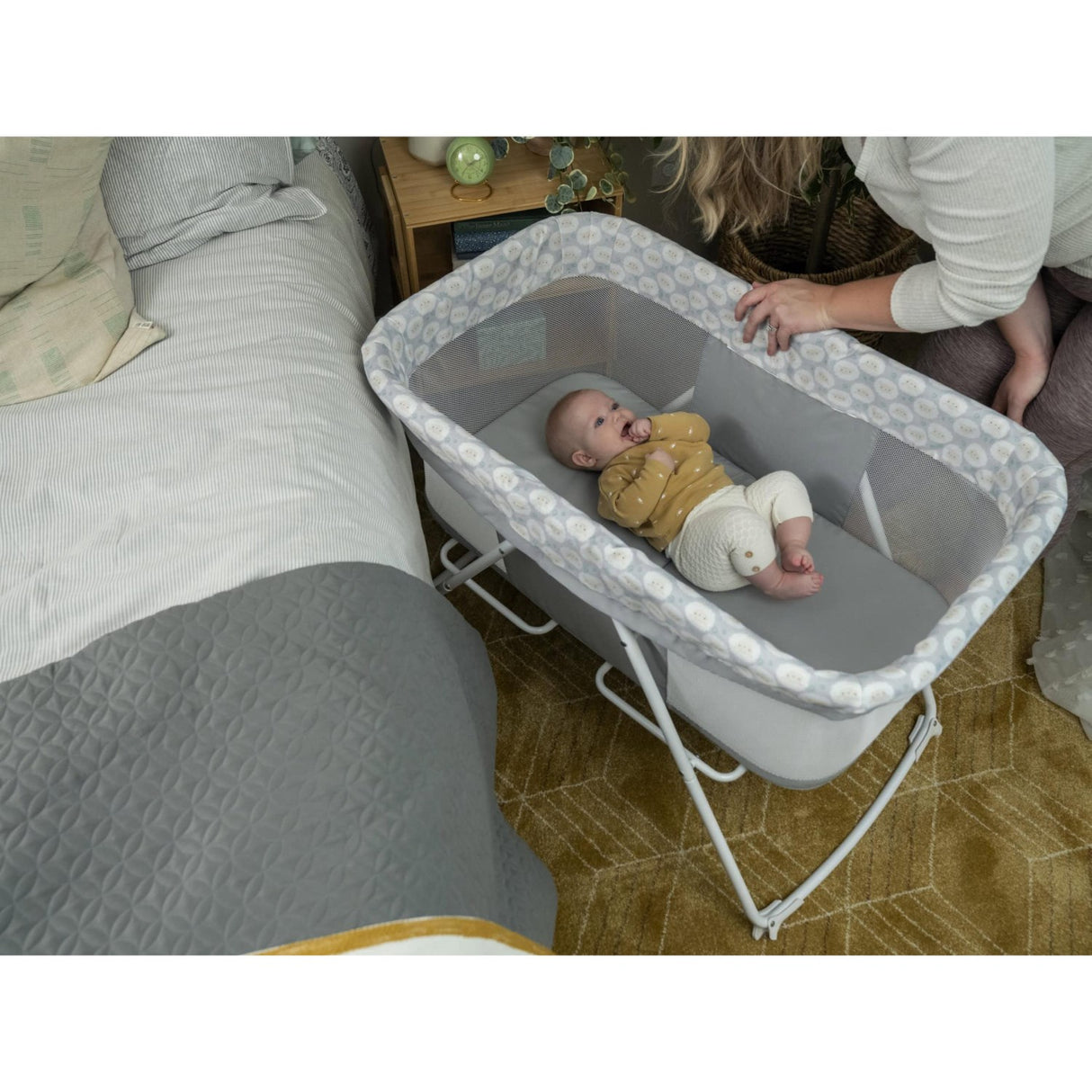 Ingenuity Grey Crib "Soothe & Stow"
