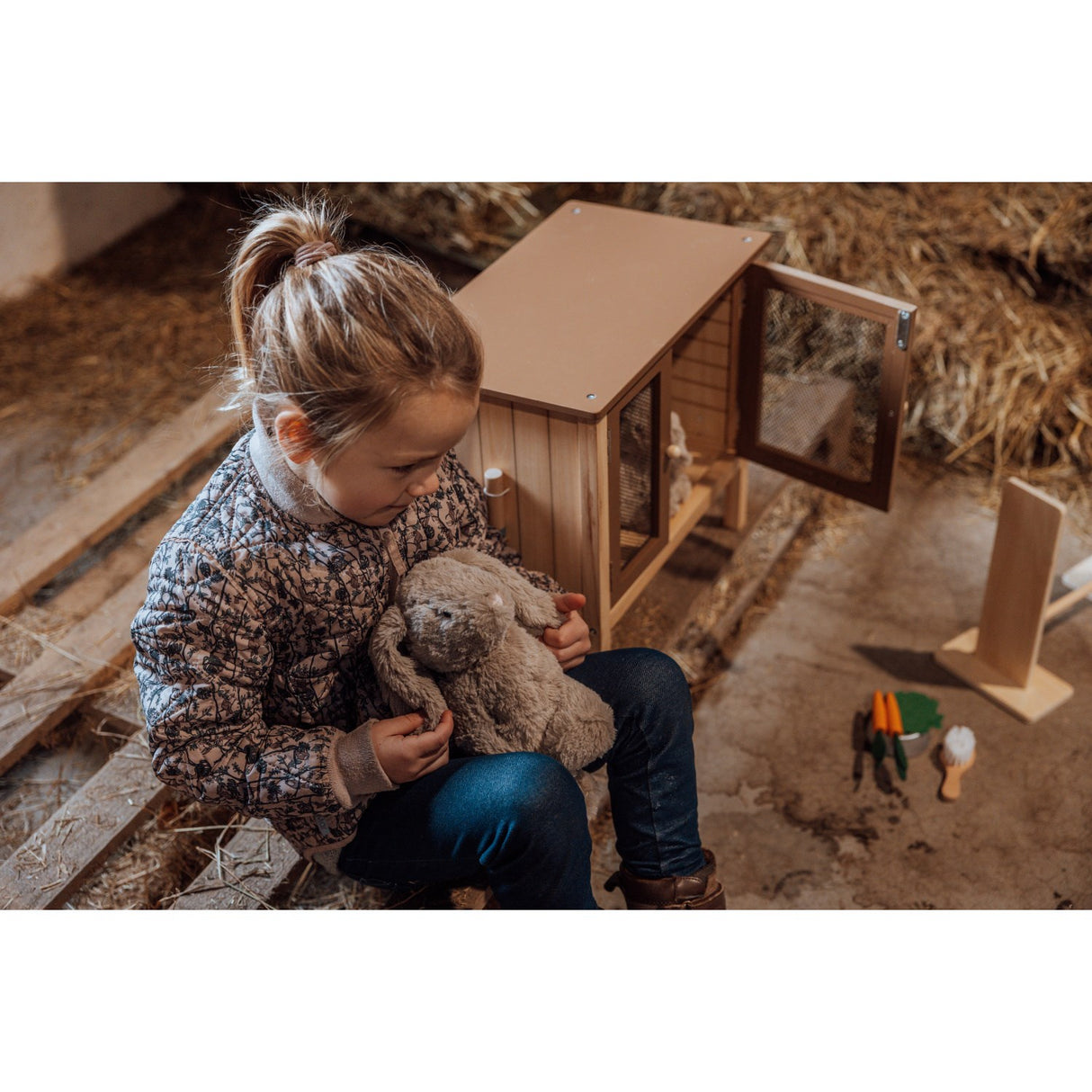 by Astrup Rabbit Cage and Spring