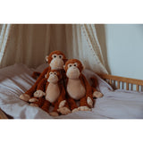 by Astrup Gravity, monkey, 0.5 kg.