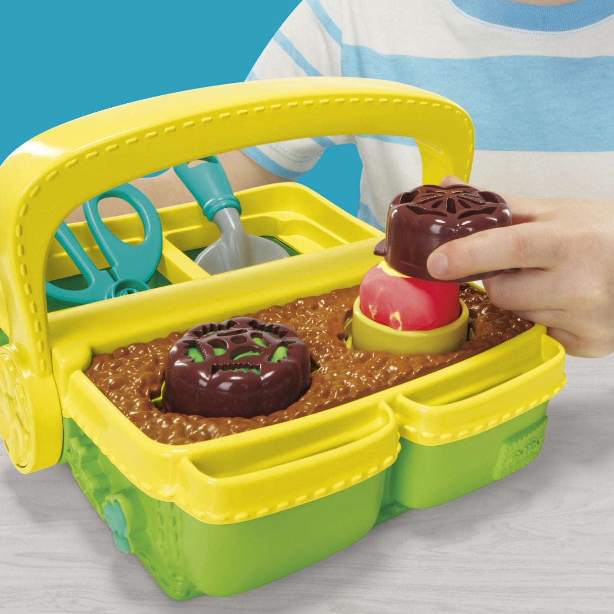 Play-Doh Blooming Flowers Playset