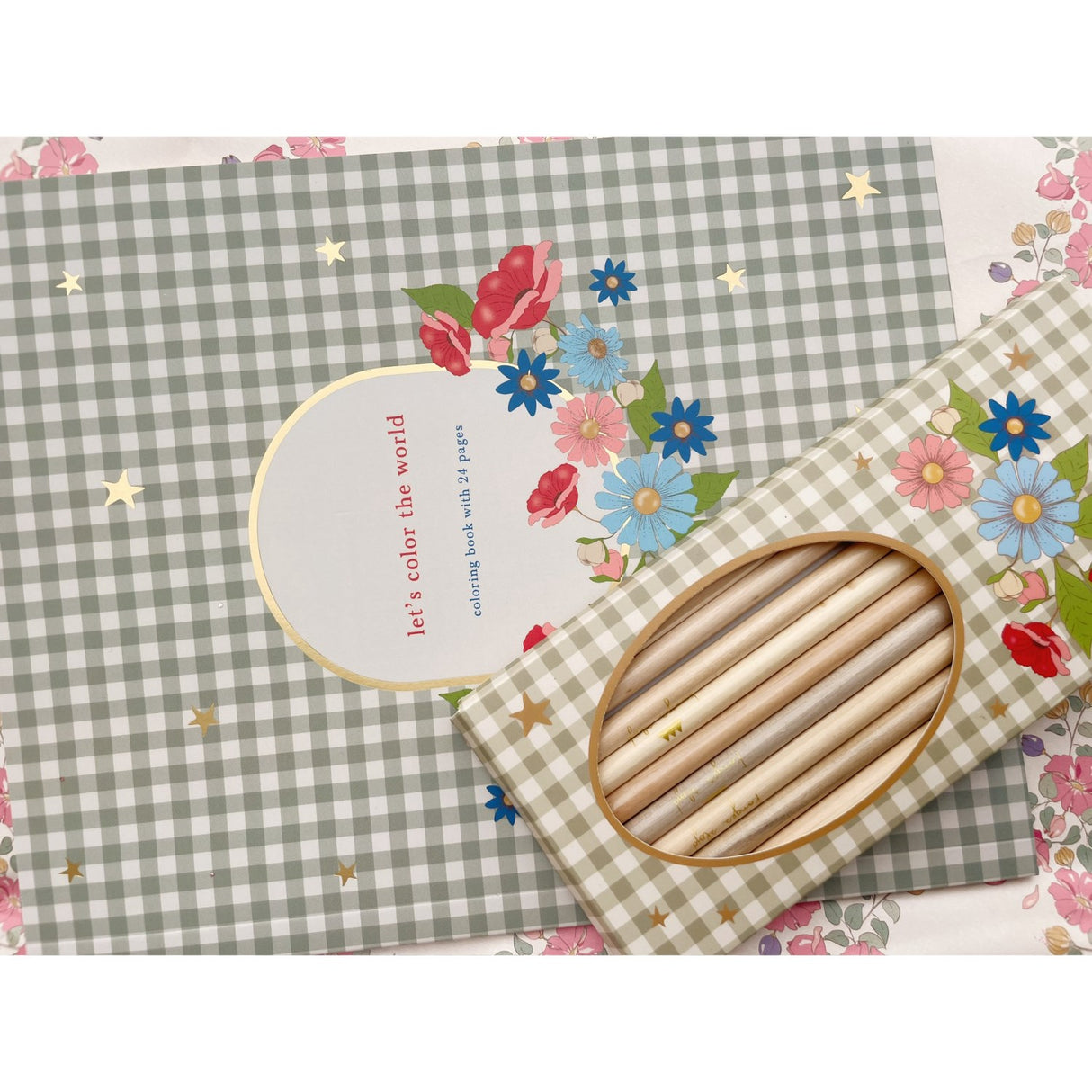 Konges Sløjd Green Tea Check Coloring Book And Color Pencils Fsc