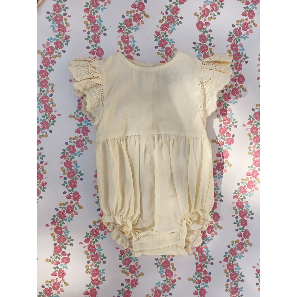 Konges Sløjd Cloud Cream Posey Romper