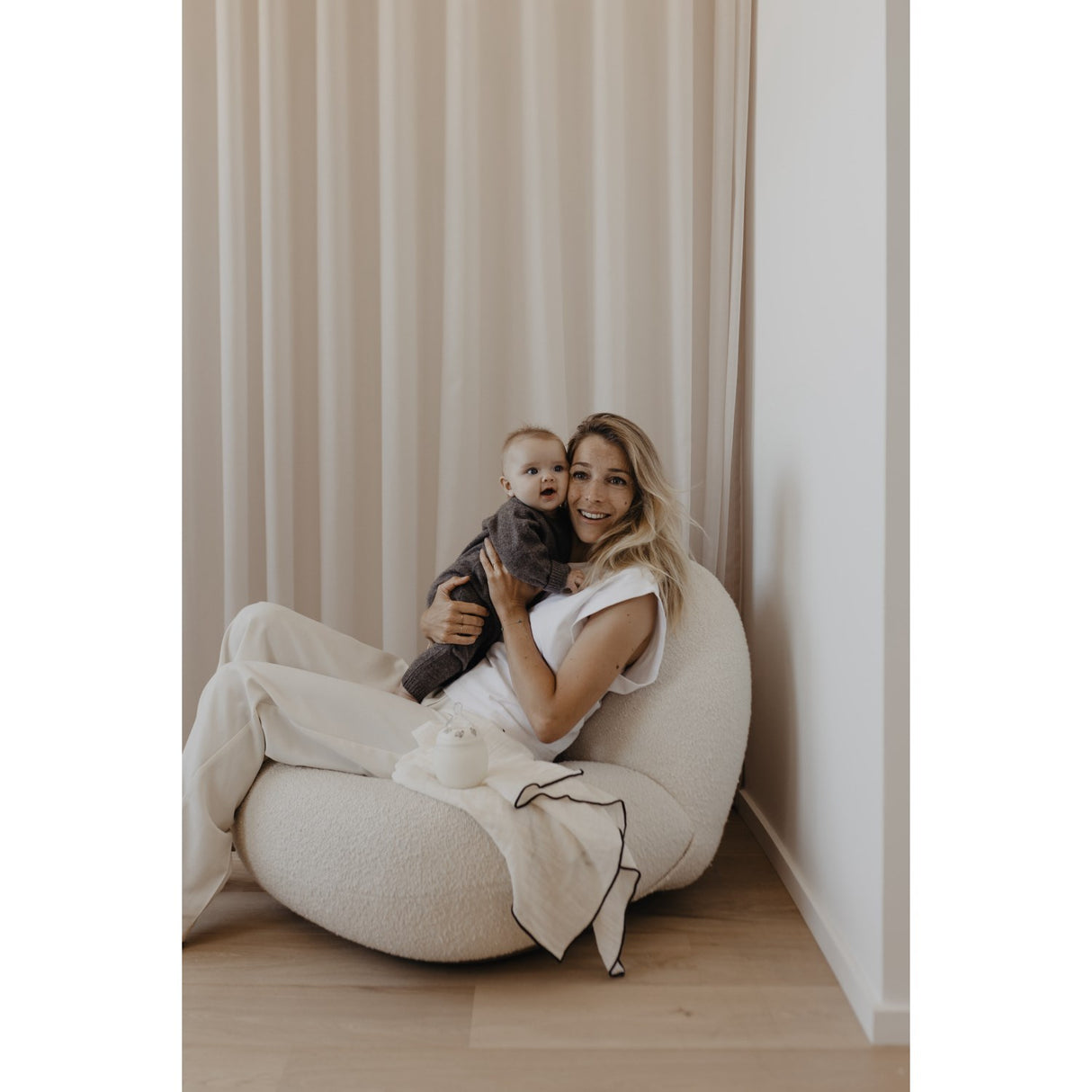 That's Mine X Élhée Bunnies Collab Baby Bottle 240 Ml