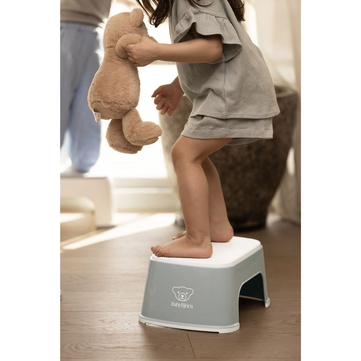 BabyBjörn Grey/White Step Stool