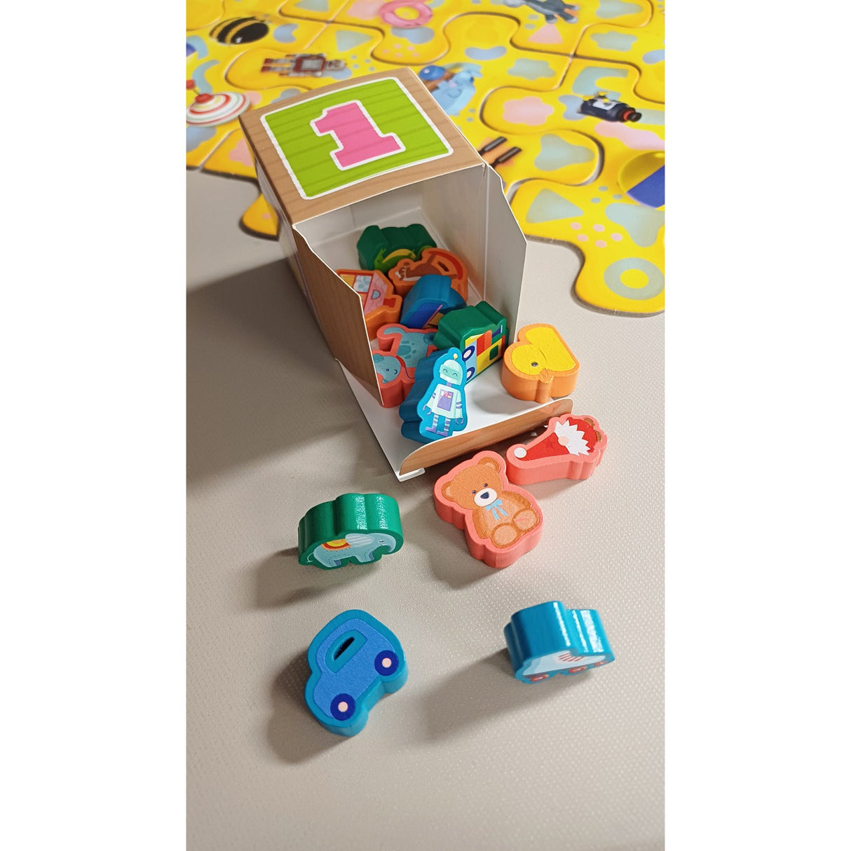 Tactic Games Seek & Find Toy Game