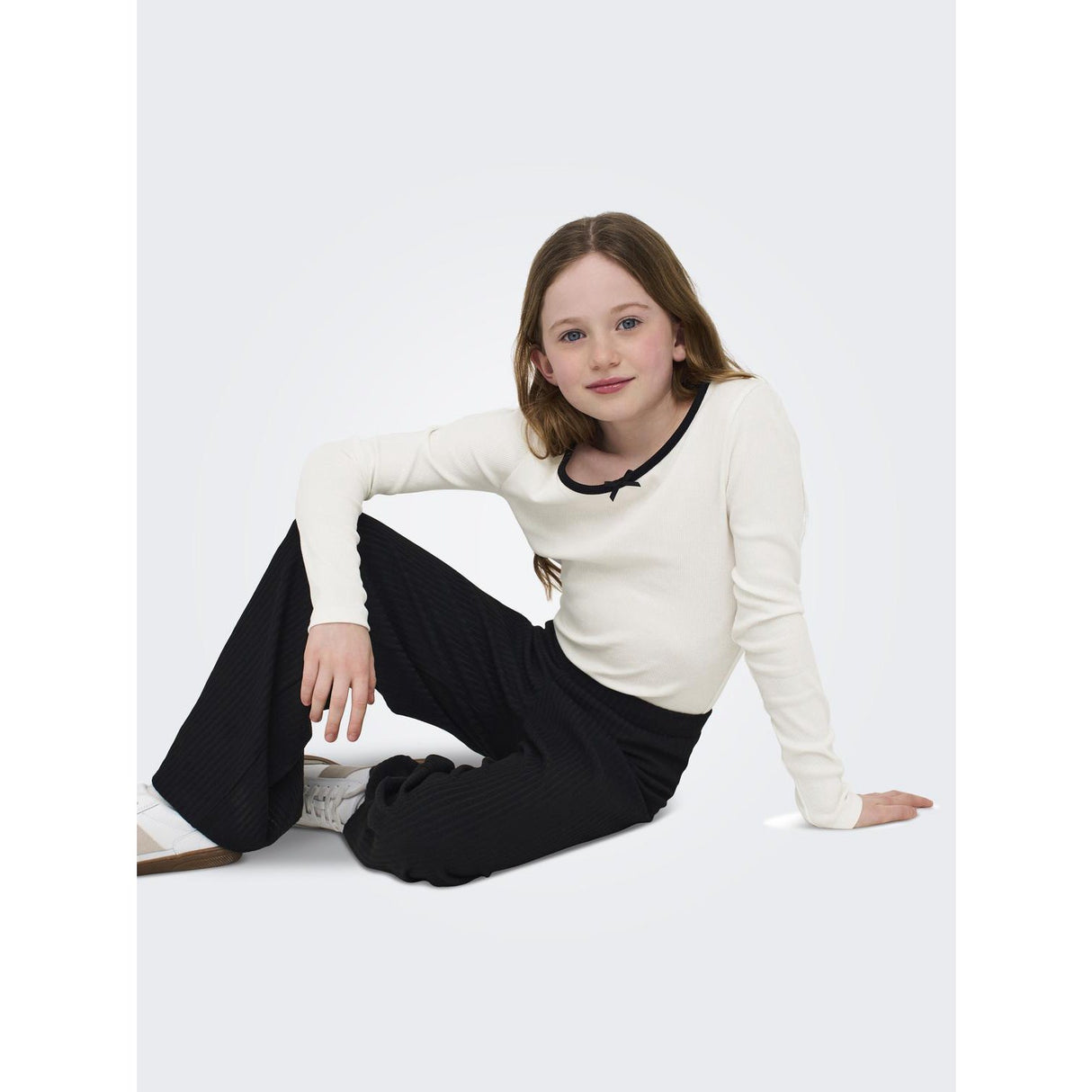 kids ONLY Cloud Dancer Black Bow Kogsofia L/S Bow Top Jrs