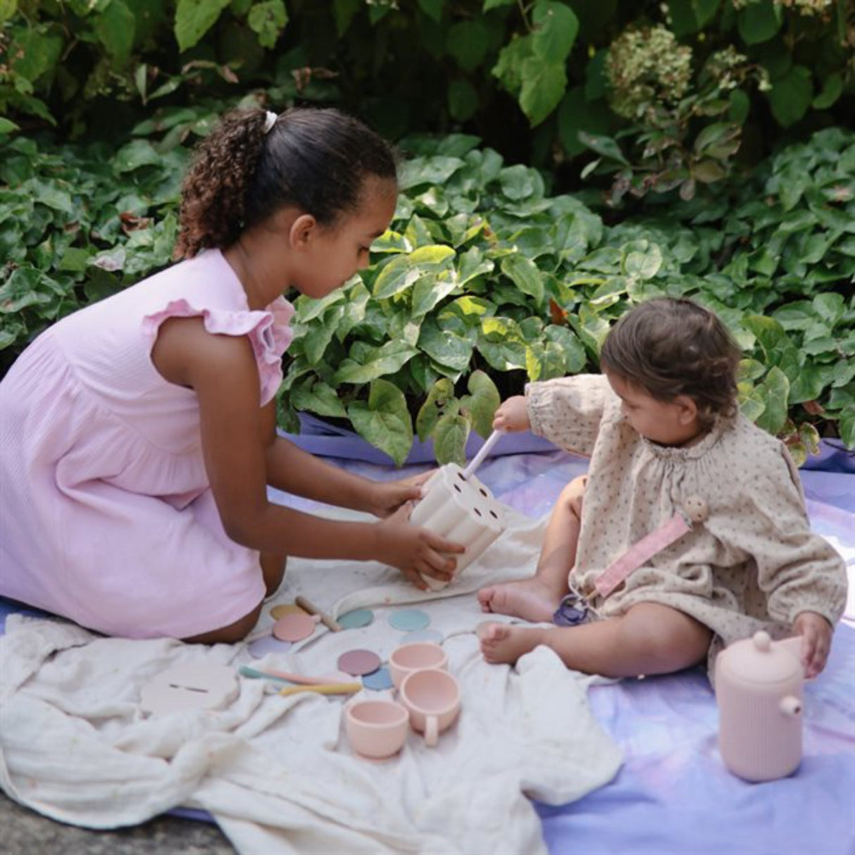 Mushie Coin & Tube Sorting Set