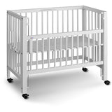 tiSsi® White Laquer Sophie Crib Solid Beech