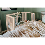 tiSsi® Silk Beige Laquer Maxi Crib Solid Beech