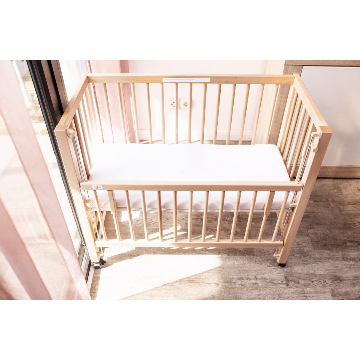 tiSsi® Nature Sophie Crib Solid Beech