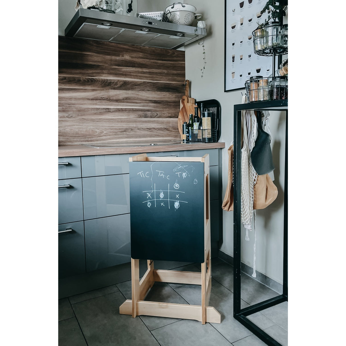 tiSsi® Black Felix Blackboard For Learning Tower Felix