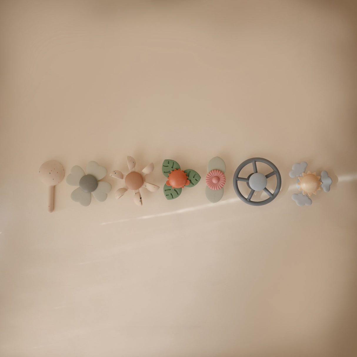 Mushie Water Wheel Bath Toy