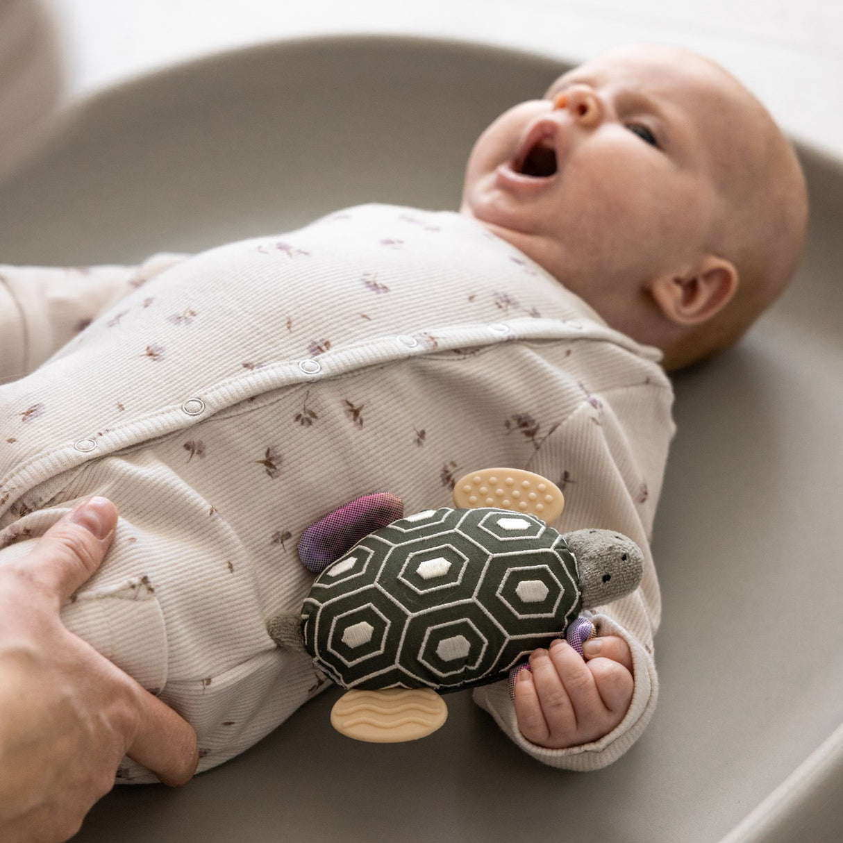 Sebra Turbo The Turtle Activity Rattle With Mirror