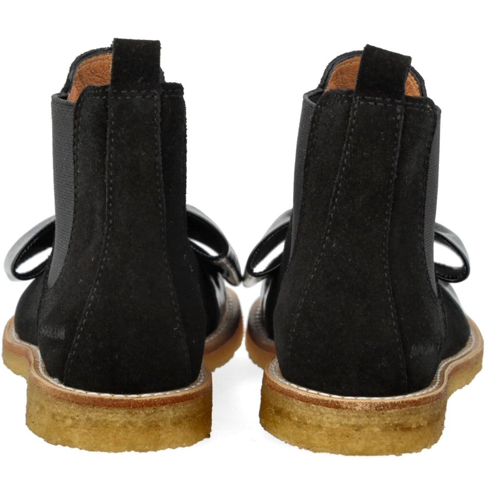 Boot Nose Buy Angulus Black/Black Elastic Chelsea Boot with Salmon Nose and Bow ...