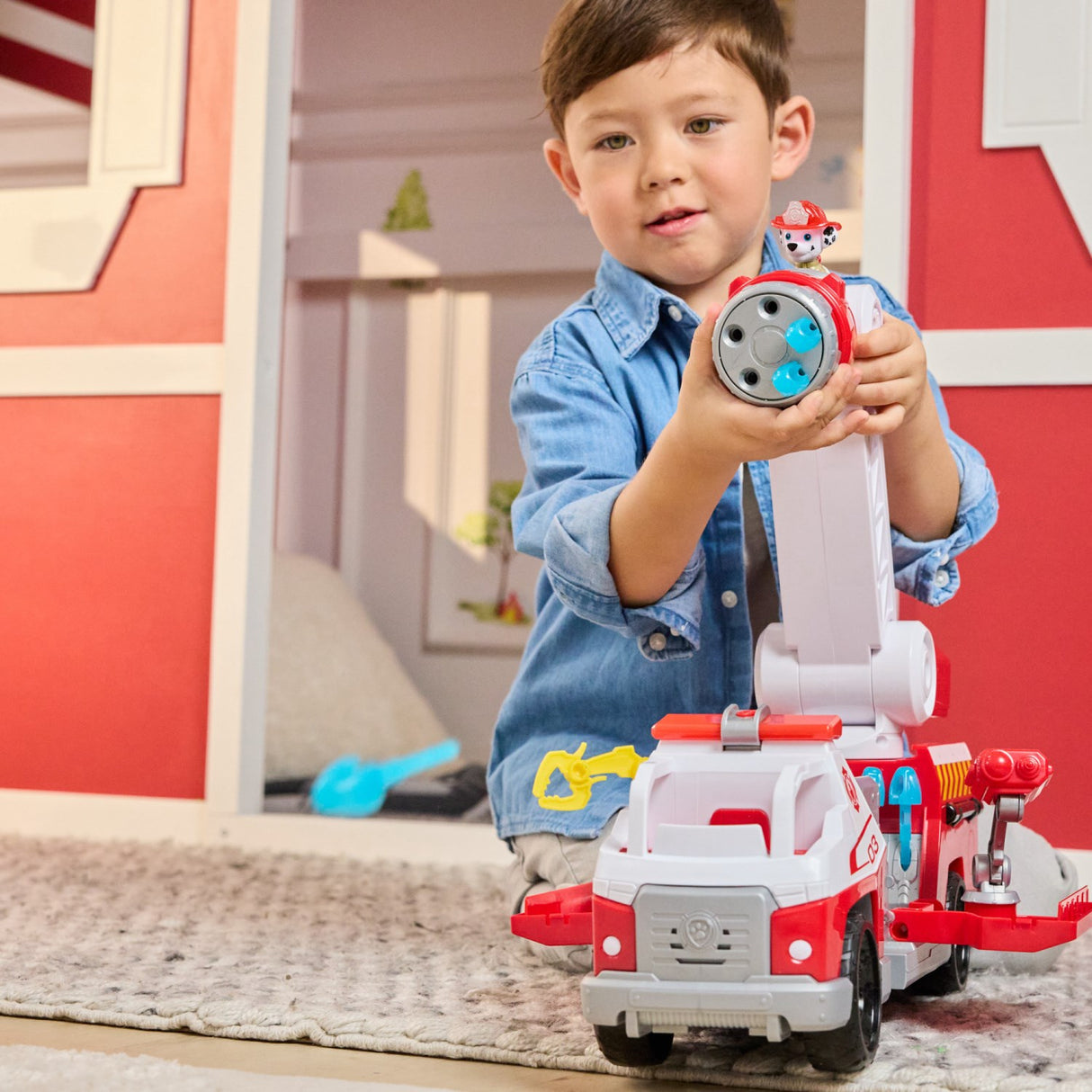 Paw Patrol Fire Rescure Deluxe Firetruck