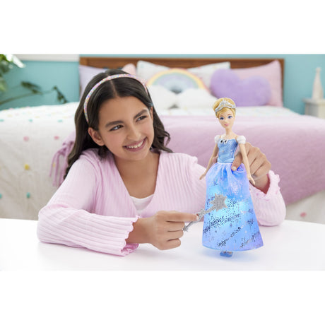 Disney Princess Light-Up Cinderella